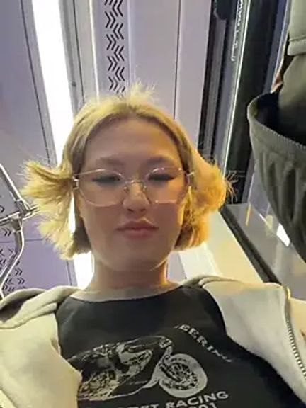 Aiko_Yumi