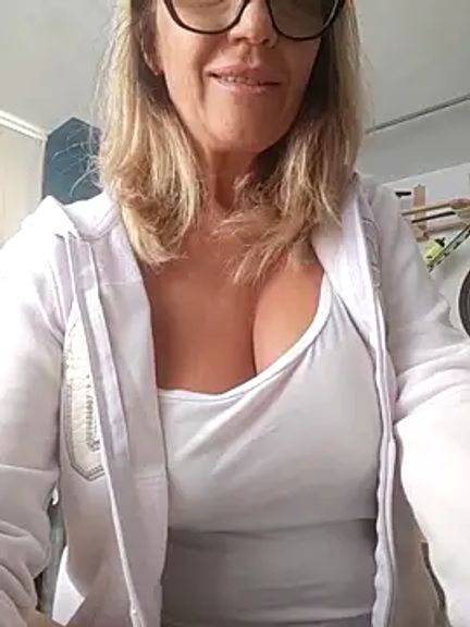 JasmineNoir2