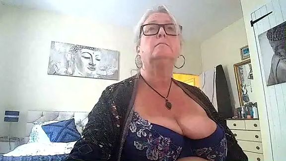 Mazie_Minx