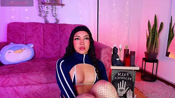 Sara_Jhonson