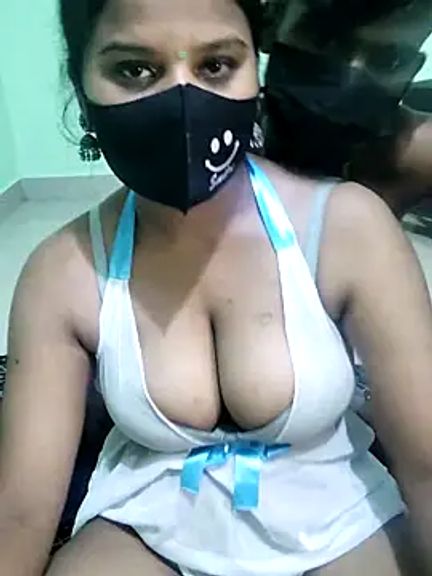Kannada_sexycouple