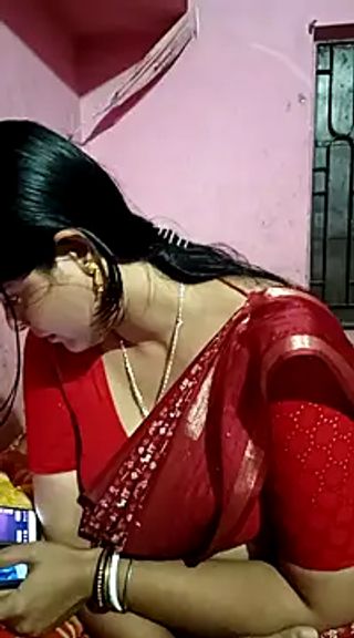 Hot_Pakhi