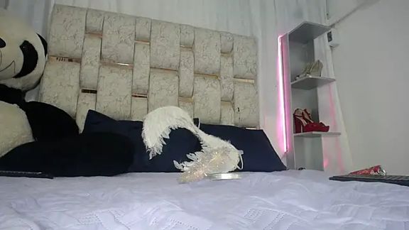 EMMA_SWEETT1