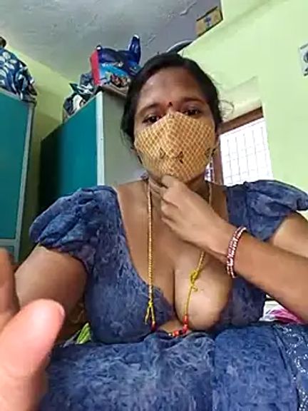 hotladyIndian1