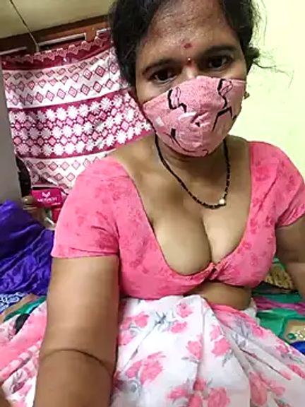 hotladyIndian1