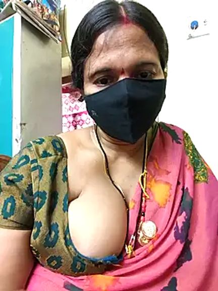 hotladyIndian1