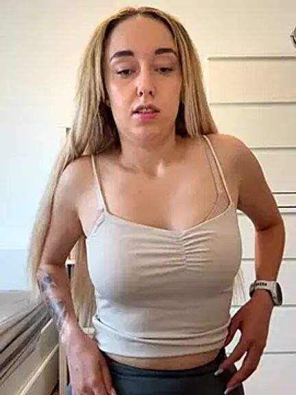 BlondBellaxxx