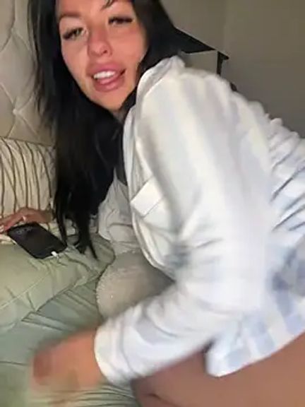 BELLABLACKXUK