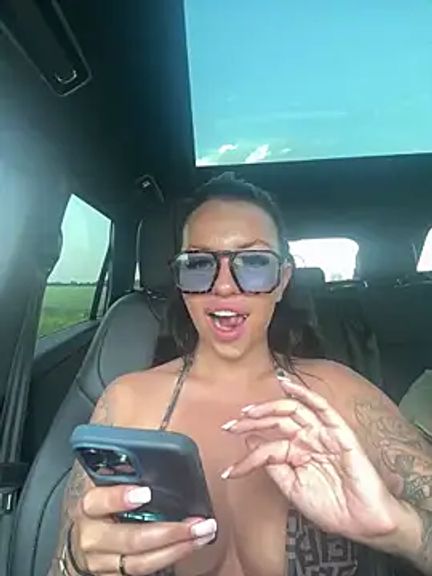 BELLABLACKXUK