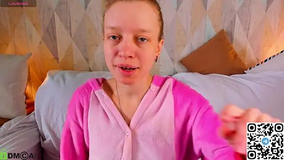 Michelle_Blond