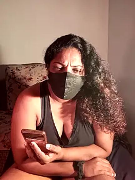 Kim_kardashia24