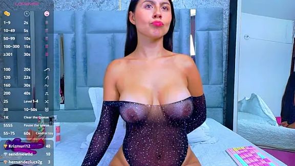 veronicaroose_