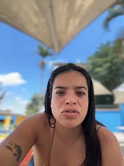 JuanitaMore01