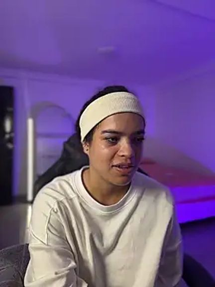 JuanitaMore01
