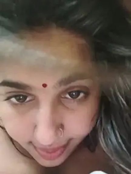 Cute-Simmi69