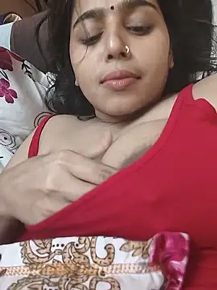 Cute-Simmi69