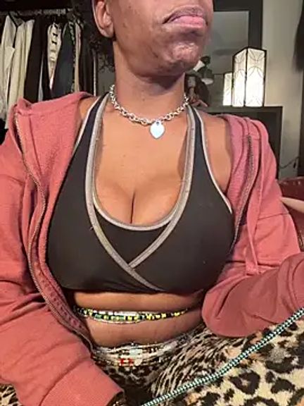 Kennady_Buxum_Goddess