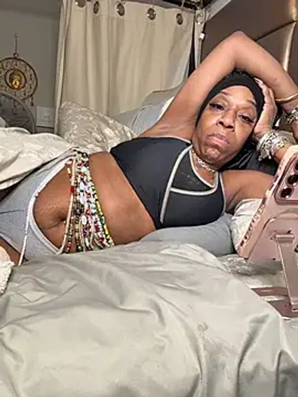 Kennady_Buxum_Goddess