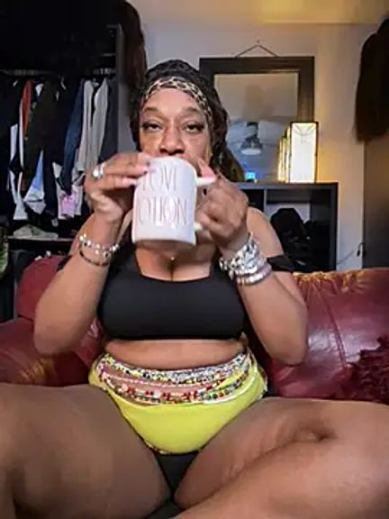 Kennady_Buxum_Goddess