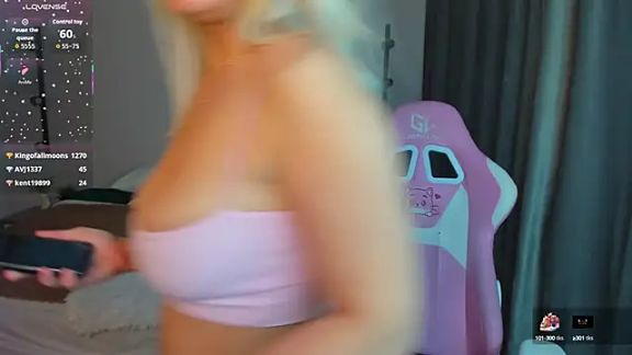 Marie_Ellie