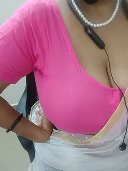 Tamil_aishu09