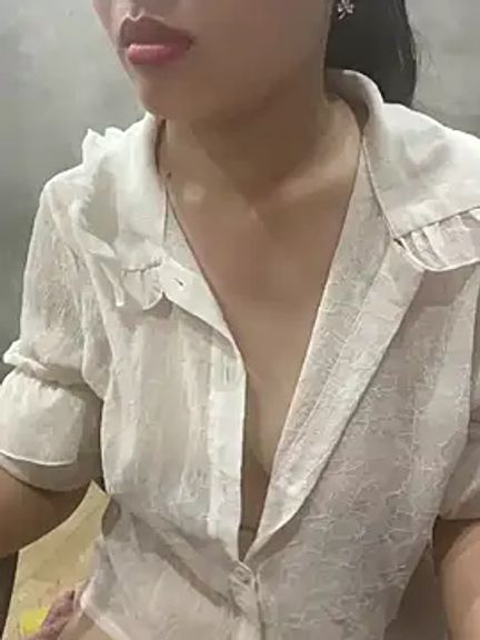 Lyzi_lovely01