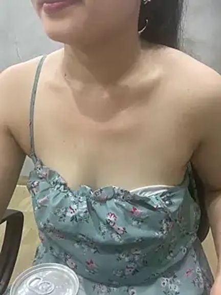 Lyzi_lovely01