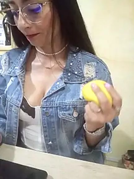 Bella_Office-Naughty1