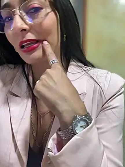 Bella_Office-Naughty1