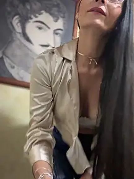 _Bella-Office1