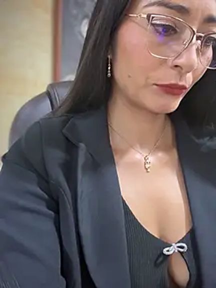_Bella-Office1