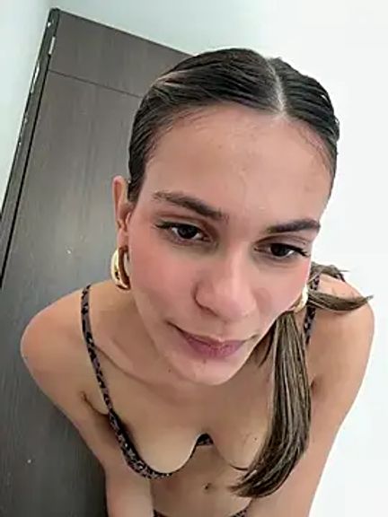 cuteluci_