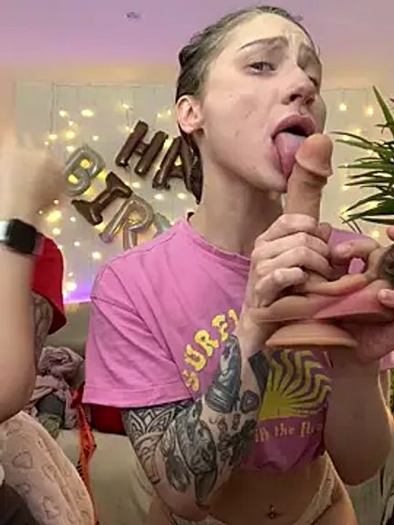HotCaramellsTV