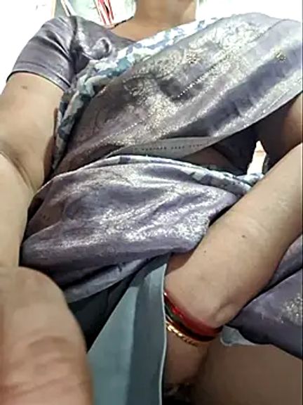 indianhotwife639