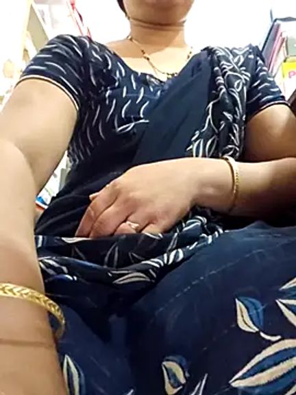 indianhotwife639