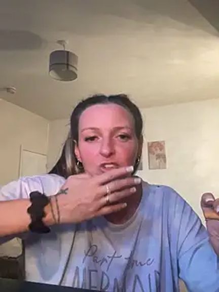 Juicy-Tits-Jodie