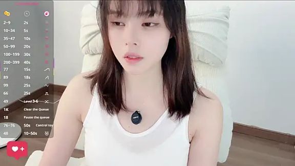 peachy_kiss