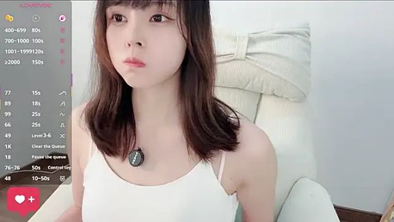 peachy_kiss