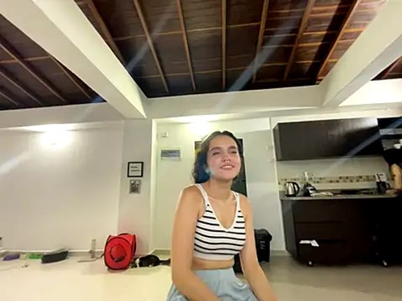 JessB_