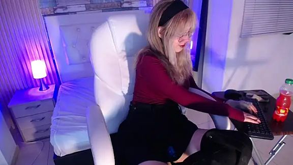 rihonna_hs8