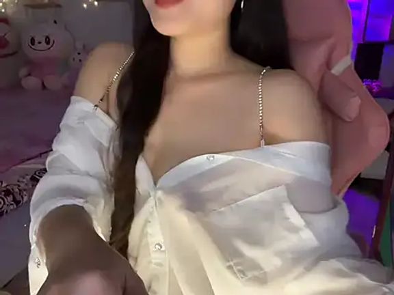 Vicky-Lovely