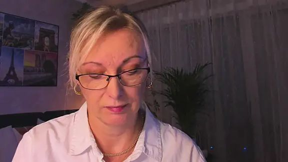 vanessa_chat