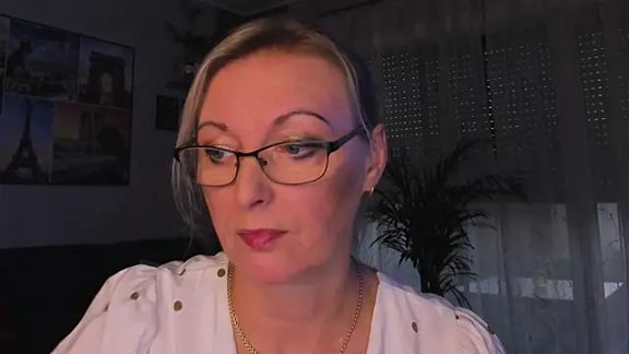 vanessa_chat