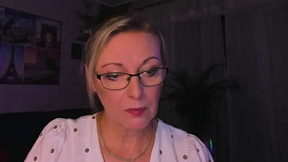 vanessa_chat