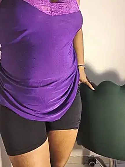 DIRTYSECRET_QUEEN_07