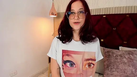 Laura_Ivy