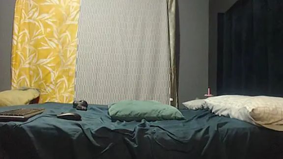 SEXYHUGEASS21