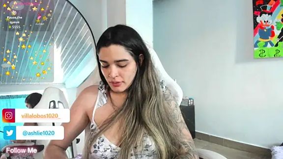 MiaVillalobos