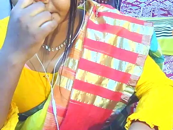 Nusrat_Faria07