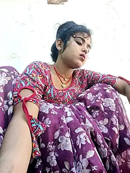 Madhuri_dixit143